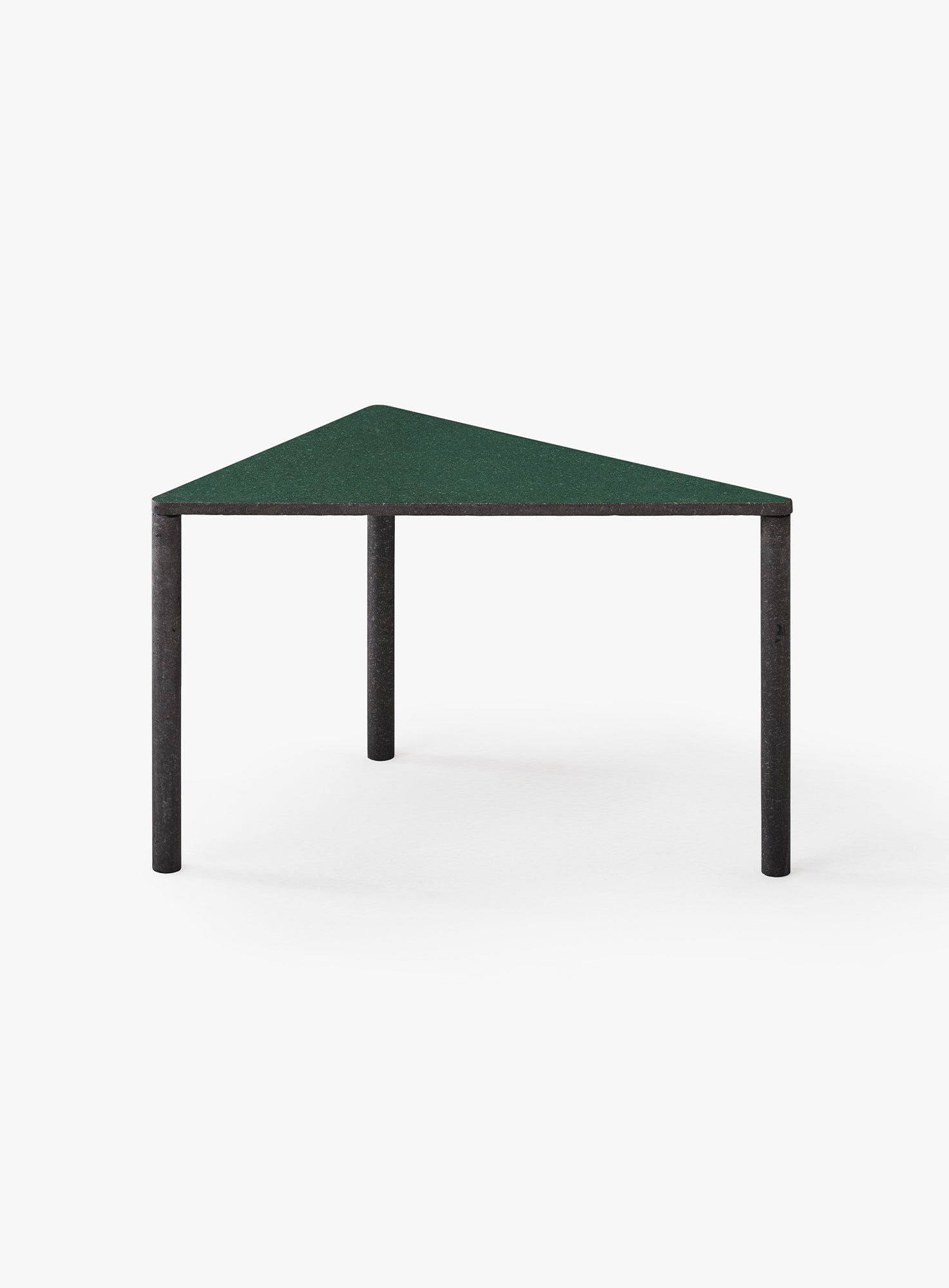 Table Core Spike Short