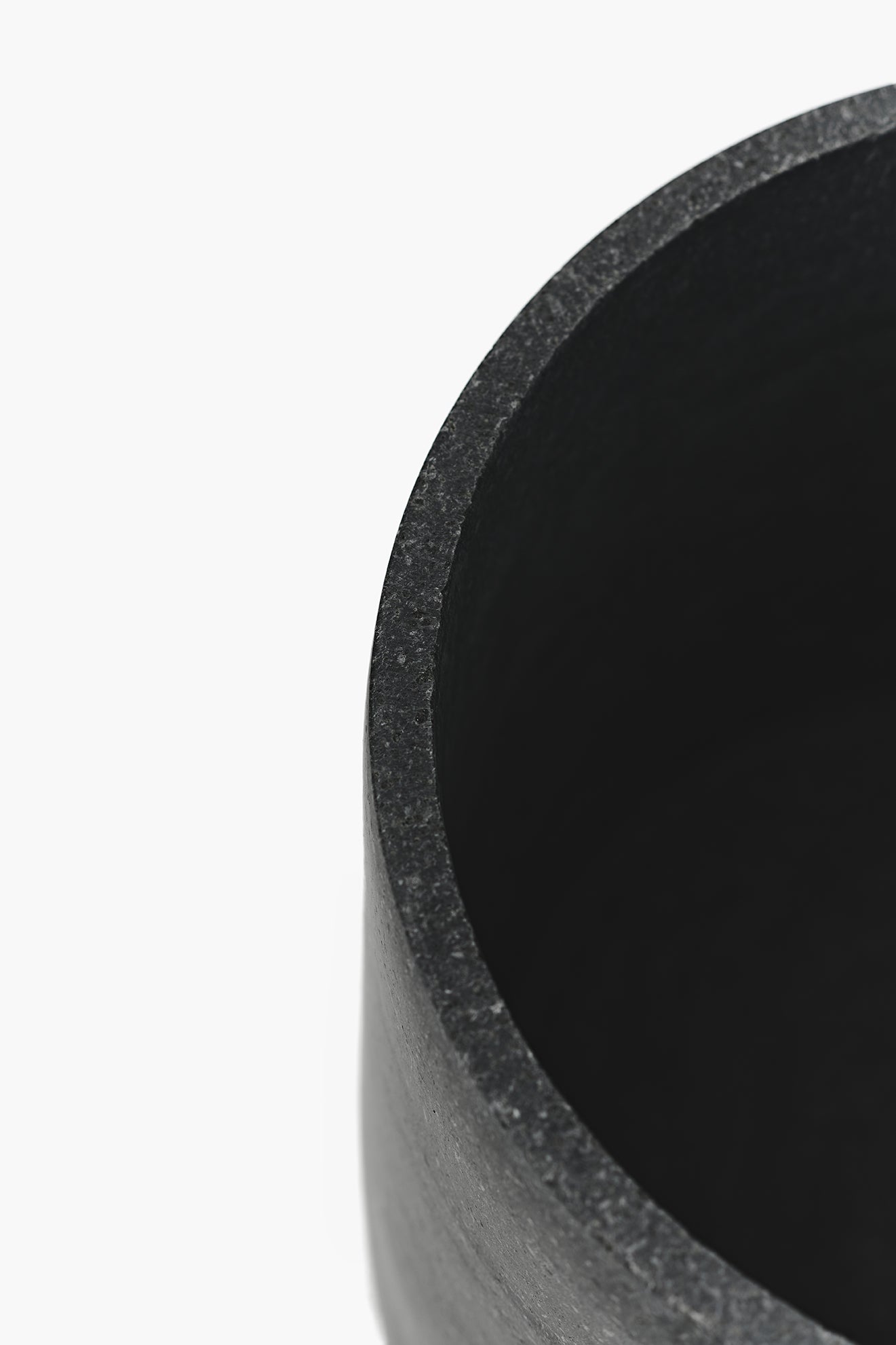 Vase Shape – flared smooth form